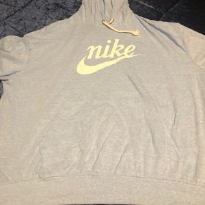Nike sweatshirt